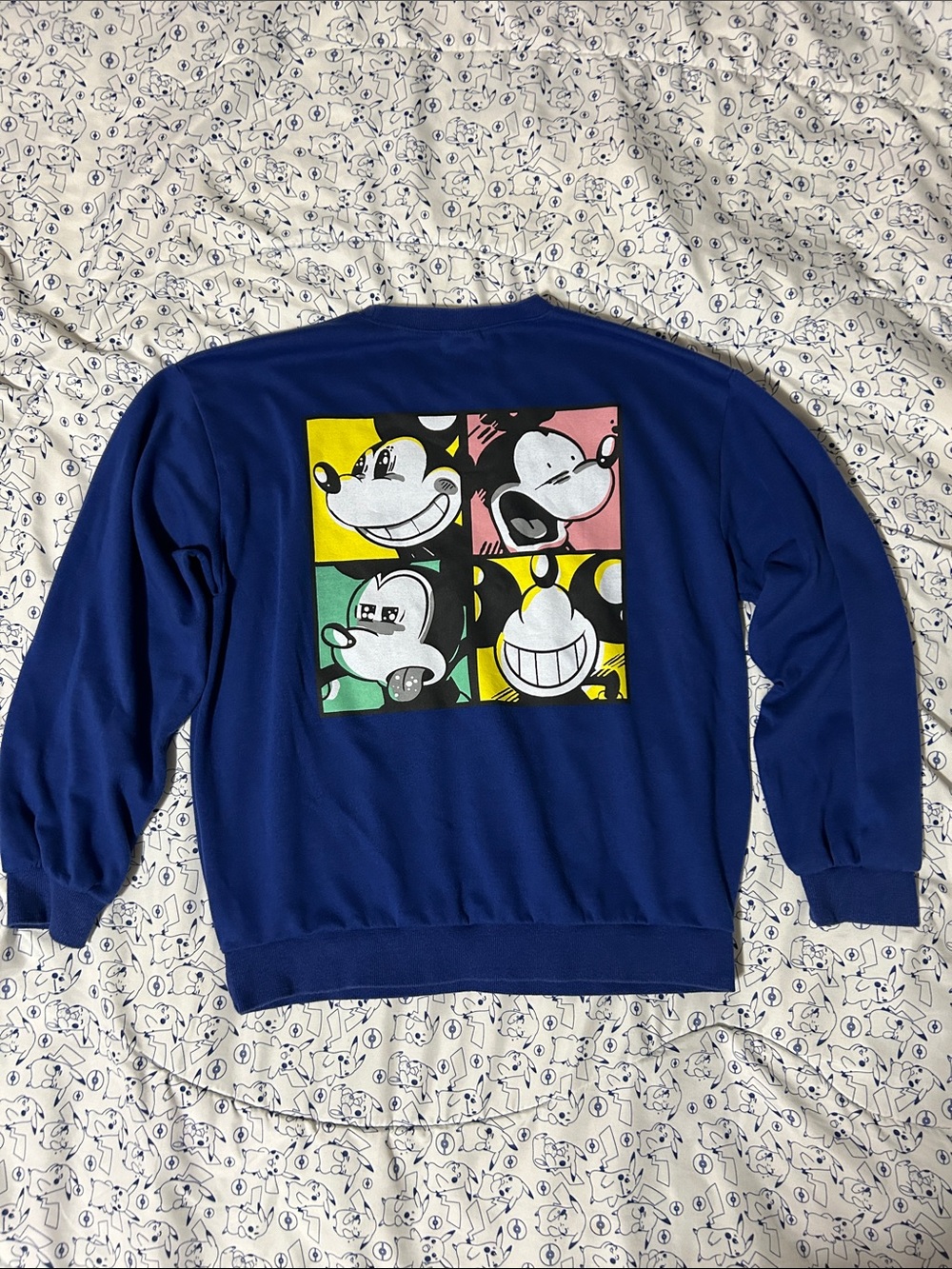 MICKEY MOUSE Retro Graphic Crewneck Sweatshirt